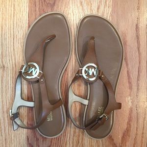 Michael Kors Leather Sandal 6.5 (new without tags)